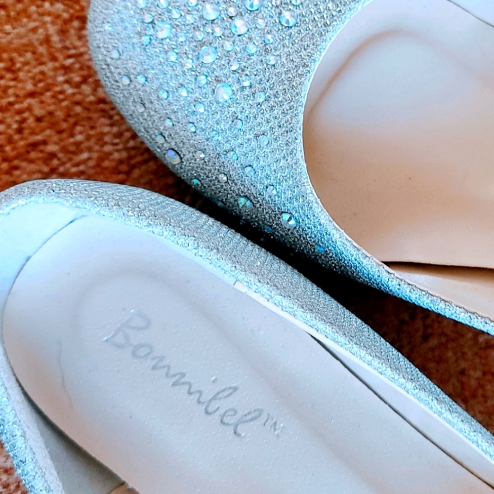 Flat Shoe, sz 9, rhinestone